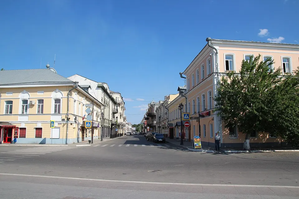 Никольская улица: Никольская улица и купеческие дома